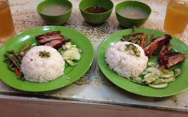 Bếp Nhà Khang - Cơm Sườn & Cơm Gà Xối Mỡ