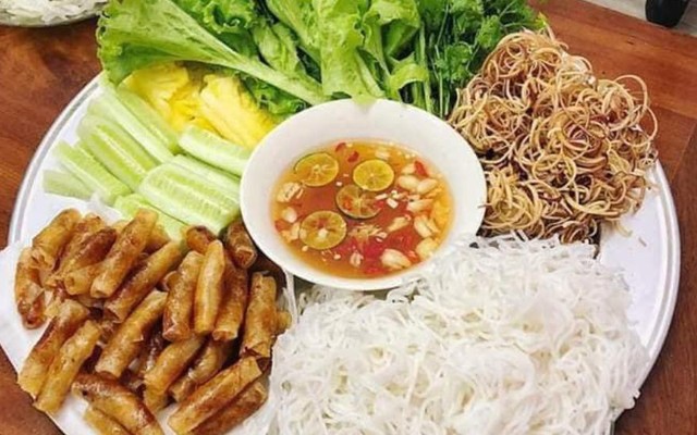 Cô Ba Lâm - Chả Ram Tôm Đất Bình Định - Nguyễn Thiện Thuật