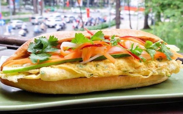 Bánh Mì Thùy Dung