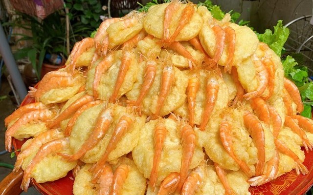 Trúc Mây - Bánh Tôm Hồ Tây, Bột Lọc & Nem Chua