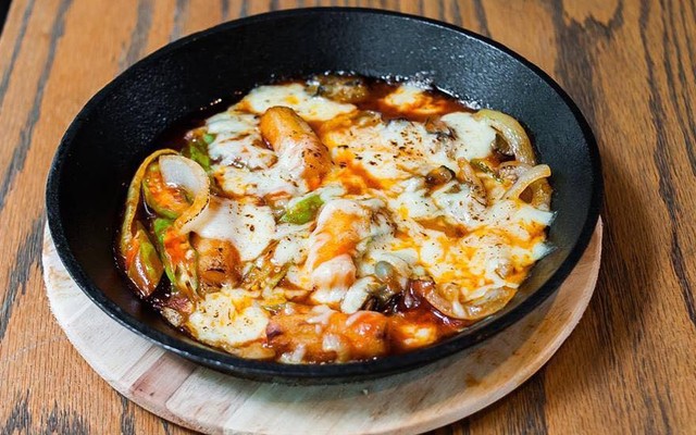 Ho Ho Dak Galbi - Nhà Hàng Hàn Quốc