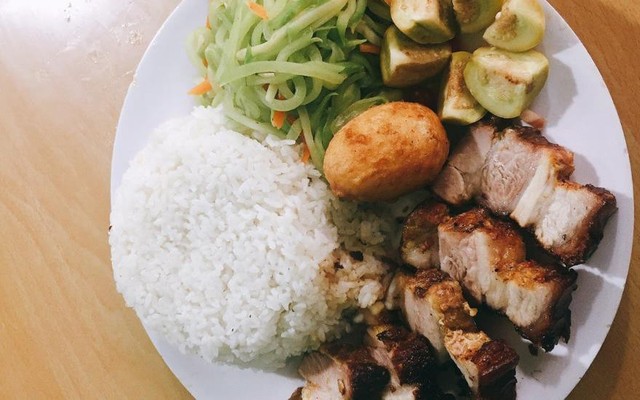 Cơm Ngon Chị Bẩy - Nguyễn Ngọc Vũ