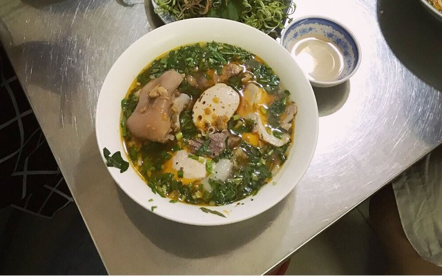 Hai Chẹ - Phở & Bún Bò Huế