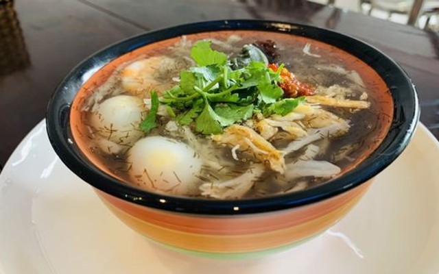 Cô Út - Súp Cua & Mì Ý - Hoàng Hoa Thám