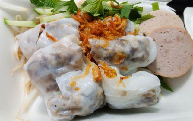 Cô Dung - Bánh Cuốn Nóng