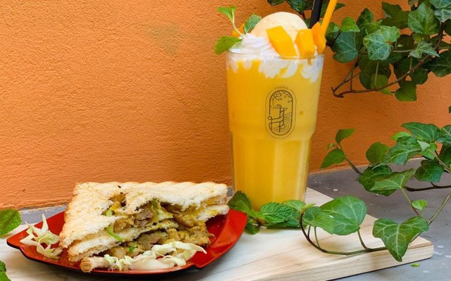 Vivaria Coffee & Trees