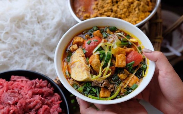 Bún Riêu Phố Cổ - Thành Công