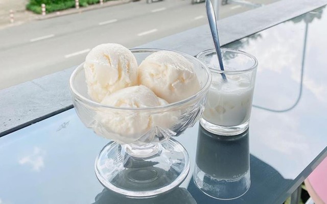 Sữa Chua Mister