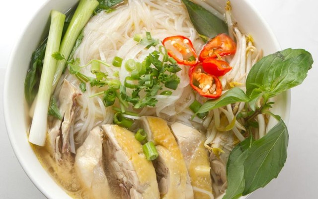 Phở Gà Phố Cổ - Phan Xích Long