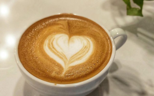 White Fang - Coffee & Tea