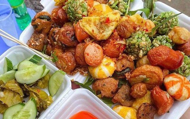 Ăn Vặt Vịt Con - Xiên Que, Nui Xào Bò & Cơm Gà Giòn - Shop Online