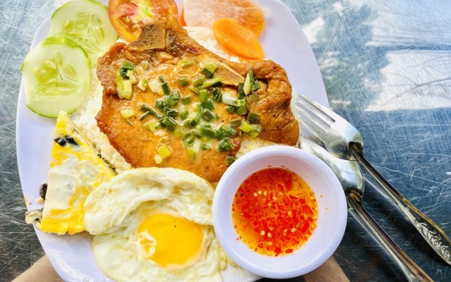 Cơm Tấm Khánh Uyên