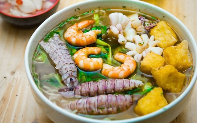 Thanh Râu - Bún Hải Sản