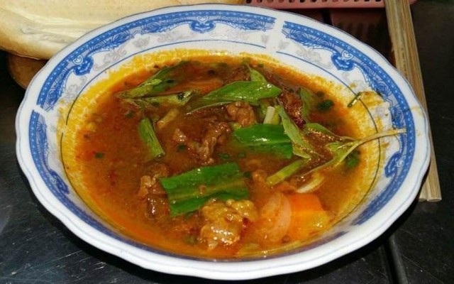 Diễm - Bún Bò & Bò Kho