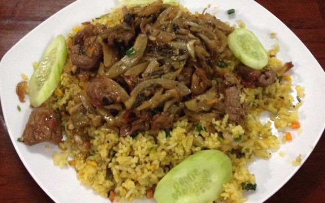 Cơm Rang Gà & Cơm Rang Bò - Đất Thánh