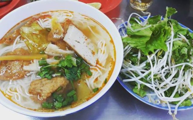 Tuyên Tuyền Bình Định - Bánh Bèo, Bánh Xèo & Bún Chả Cá