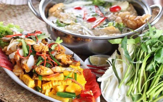 Lẩu Ếch Tú Anh - Bà Triệu