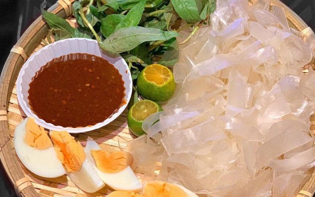 Tiệm Ăn Vặt Hí - Nguyễn Phúc Nguyên