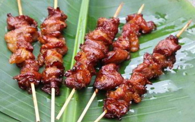 Quán 2 Cô - Bánh Mì Chả Xiên