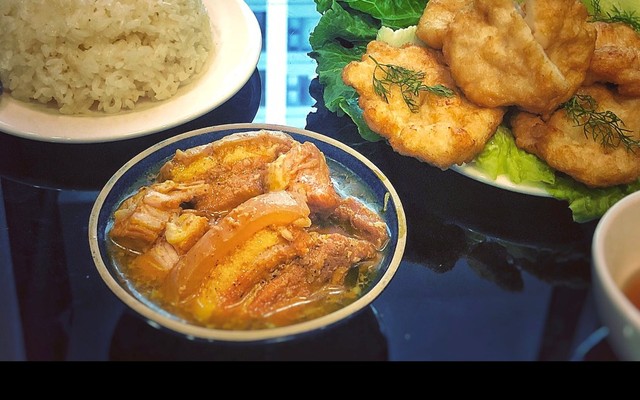 Xôi Chả Mực Kim Thuỷ - Đặc Sản Hạ Long