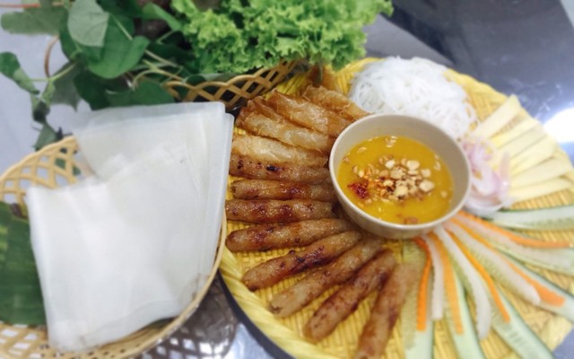 Út Linh - Bún Chả Cá & Nem Nướng