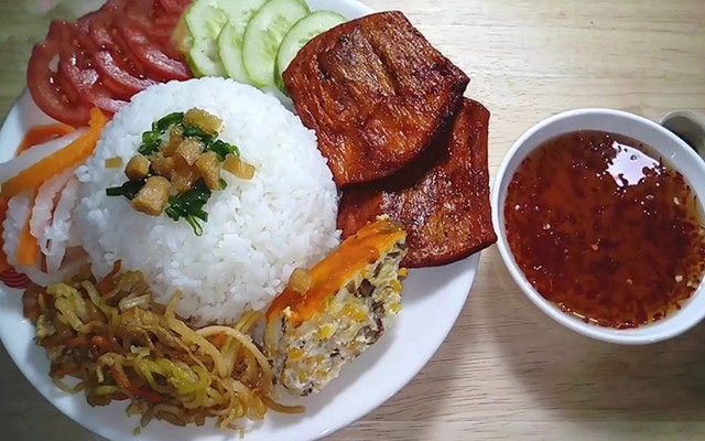 Cơm Tấm Hai Hoàng