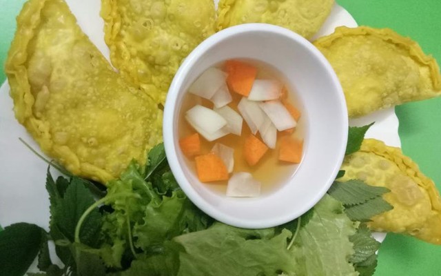 Nộm, Bánh Gối, Mỳ Trộn & Chè - Tôn Đức Thắng