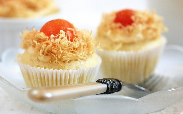 Vị Ngon Noni Bakery - Jamona Golden Silk