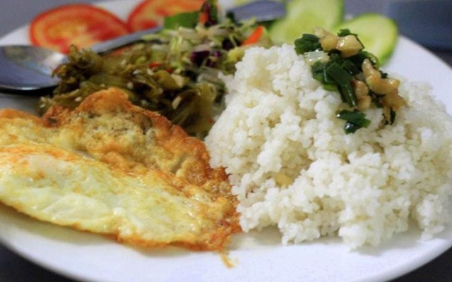 Quán Cơm 17 - Giải Phóng