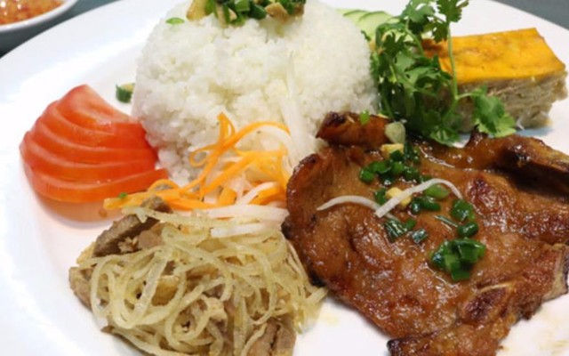 Cơm Tấm & Bún Riêu Sơn Kỳ