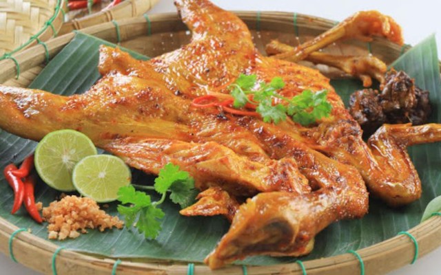 Gà Nướng Muối Riềng - Phan Huy Ích