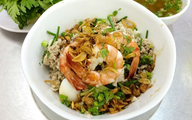 Sài Gòn Phố - Hủ Tíu & Cơm