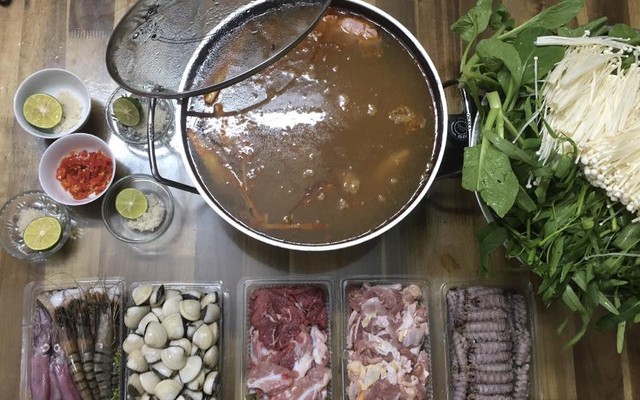 Quán Công Corner - Lẩu, Cơm Rang & Đồ Nhậu