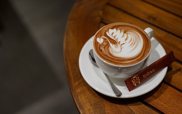 Gióng - Cà Phê - Lý Chính Thắng