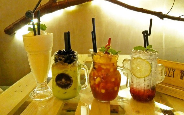 Một Linh Tám Kafe