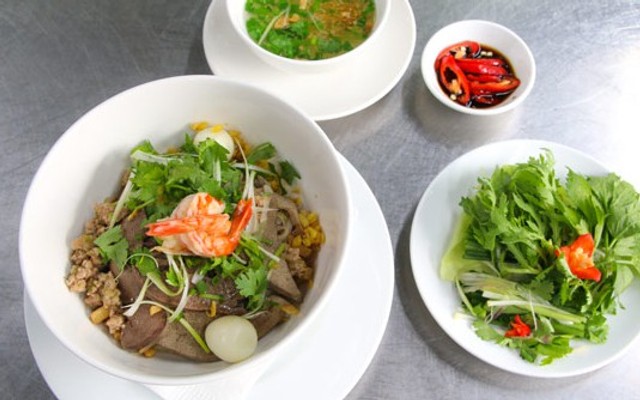 Hoàng Diệu - Hủ Tiếu Nam Vang