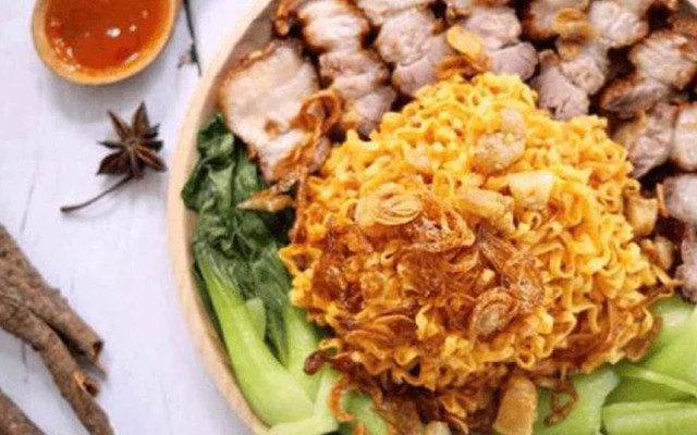 Mì Trộn Tên Lửa - Cộng Hòa