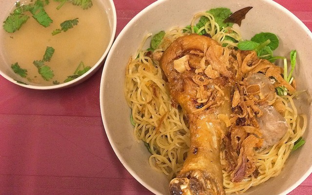 Mỳ Gà Da Giòn - Lê Đức Thọ