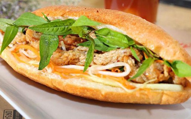 Ông Chủ Nhỏ - Bánh Mì Chả Cá & Ăn Vặt