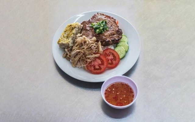 A Lúng - Tiệm Cơm Bình Dân