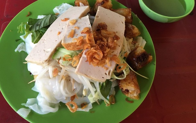 Cô Hà - Bánh Cuốn Nóng Đà Lạt