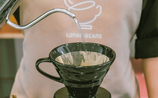 Lunar Beans - Coffee & Tea
