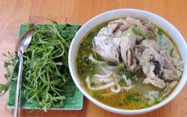 Cô Ngọc 2 - Bánh Canh Cá Lóc