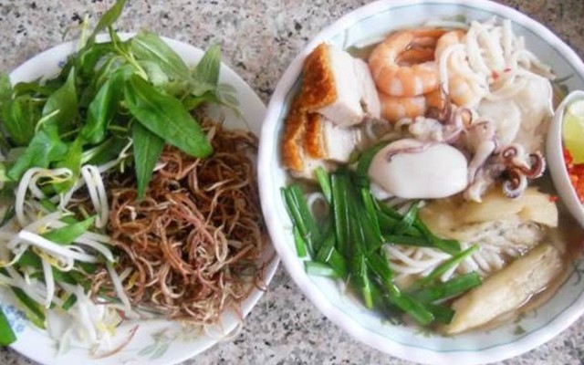 Chị Loan - Bún Nước Lèo Sóc Trăng - Đường Số 1