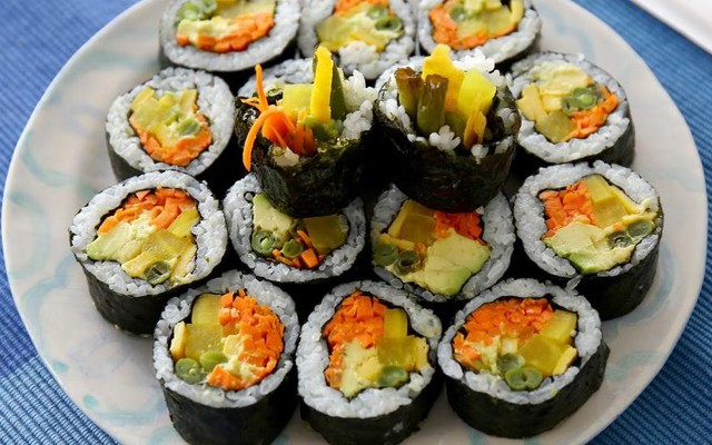 King Kimbap - Tokbokki Gà Sốt Phô Mai, Mỳ Tương Đen & Cơm Trộn Hàn Quốc - Trần Cung