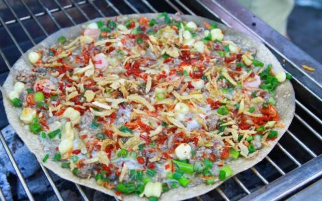 Ăn Vặt, Trà Sữa 5 LIỀN - Bánh Tráng Nướng Cuốn Trộn Chấm, Há Cảo & Bánh Mì Nướng Xúc Xích - Năm Châu