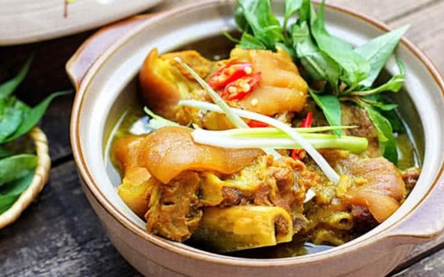 Bún Móng Giò Heo Giả Cầy - Đường Số 3