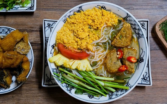 An Viên - Bún Cá Chấm Phố Cổ - Amber Riverside
