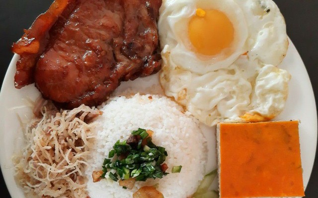 Cơm Tấm A Tú - Lê Văn Lương