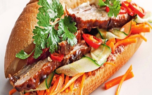 Bún Mắm Tuyết Phương